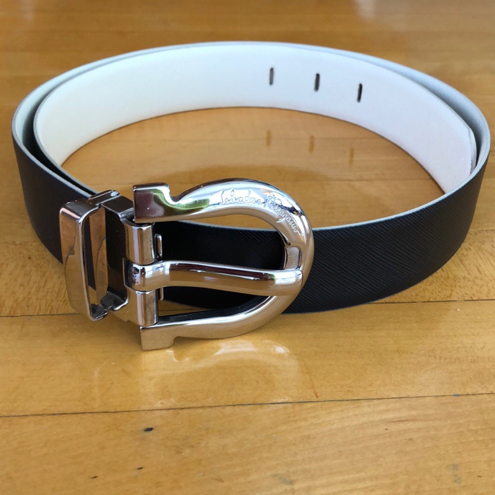 Salvatore Ferragamo Reversible Belt Black & White